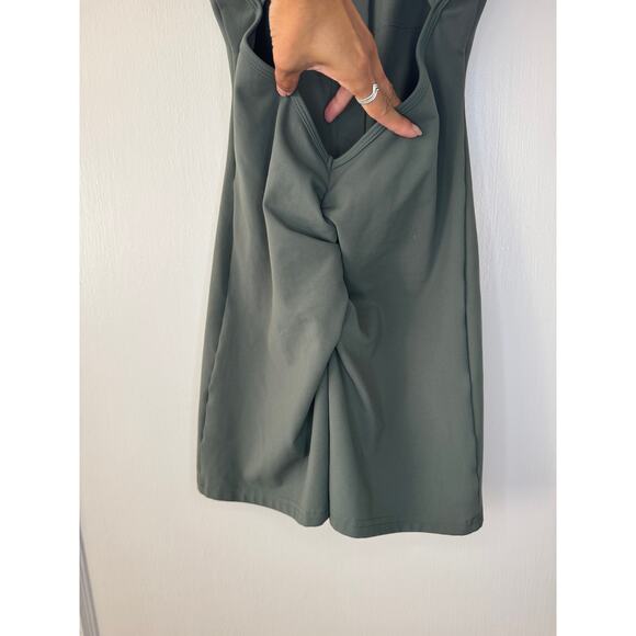 2BDesired Hawaii Sage Green Zip Front High Neck Athletic Bodysuit Size Small - Picture 4 of 6